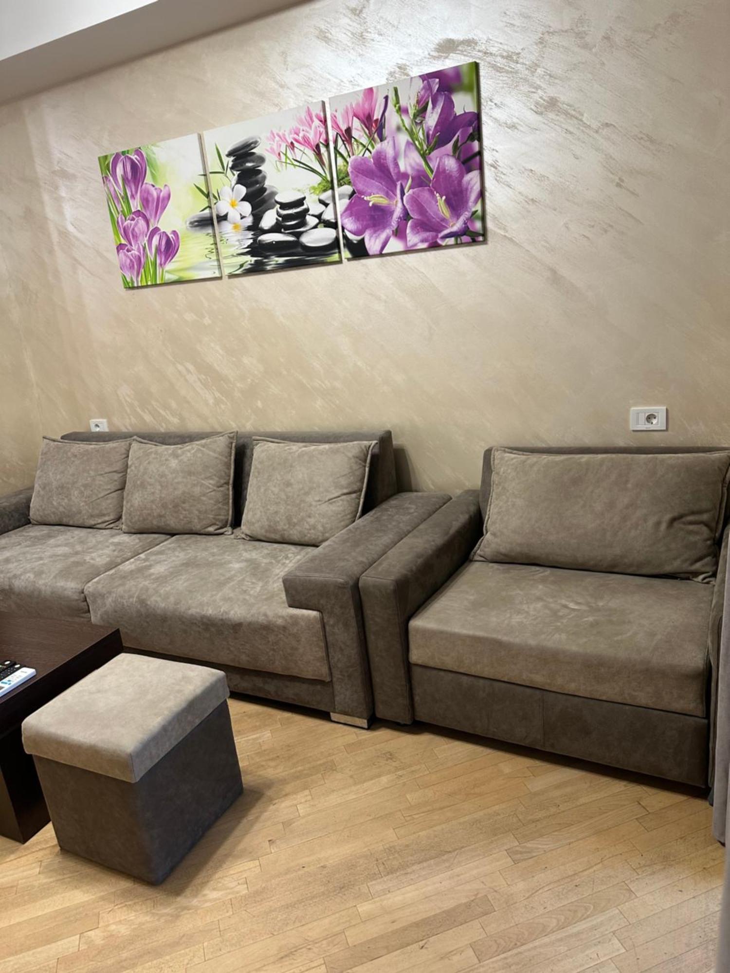 Comfortable Apartment In Center Jerevan Buitenkant foto